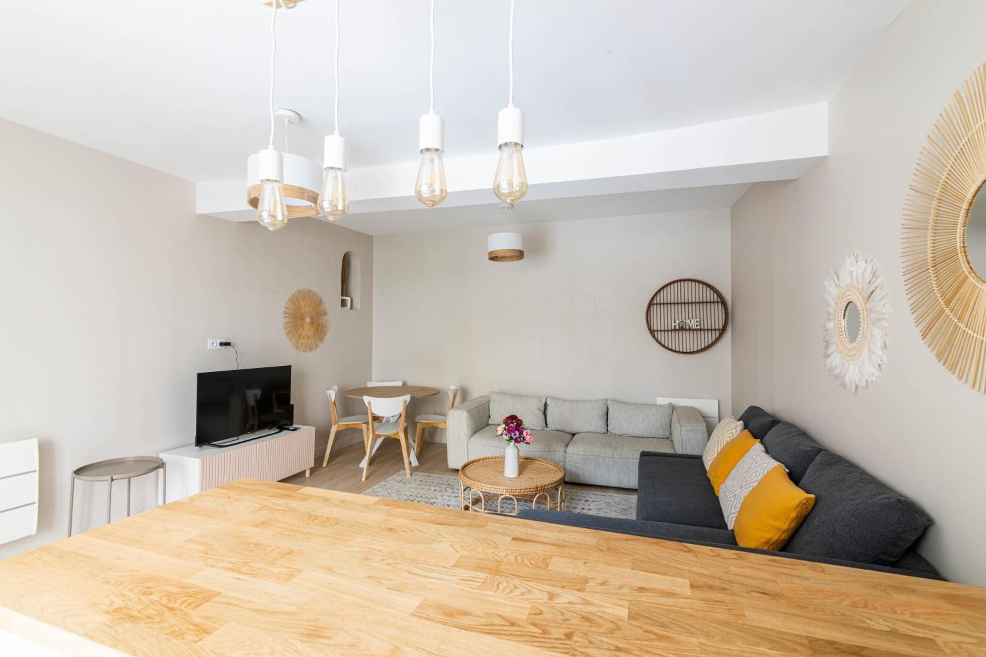 Luxurious 1 Bedroom Quartier De La Bastille Free Netflix Paryż Zewnętrze zdjęcie